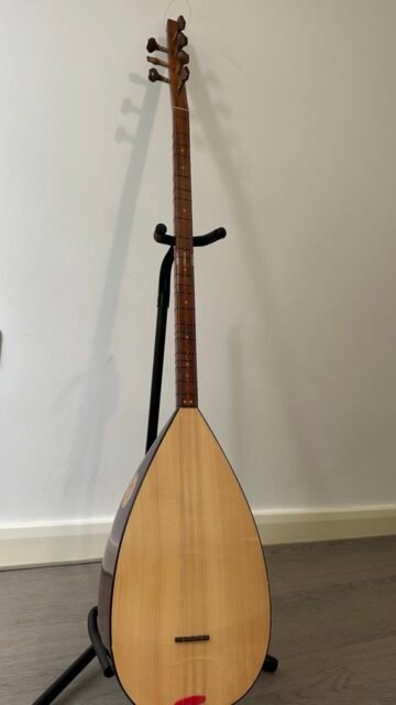 Kurdish, Turkish Saz