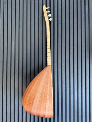 Short Neck Saz produced by Oktay Yılmaz Saz Evi.